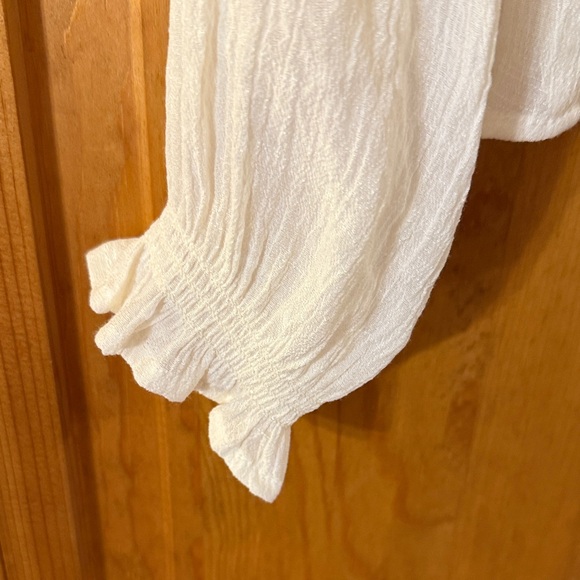 Zac & Rachel Ivory Ruffle Button-Up Blouse - Picture 4 of 5